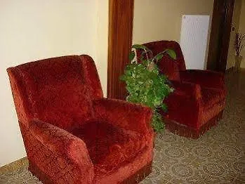 Big Brother Oda ve Kahvaltı 5*